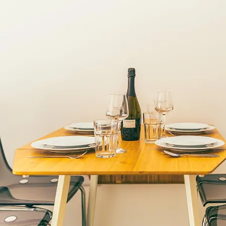 Perfect Location Duplex 2br Apartamento