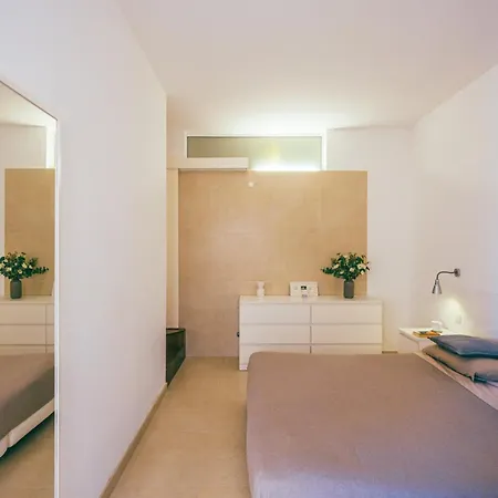 Perfect Location Duplex 2br Apartamento